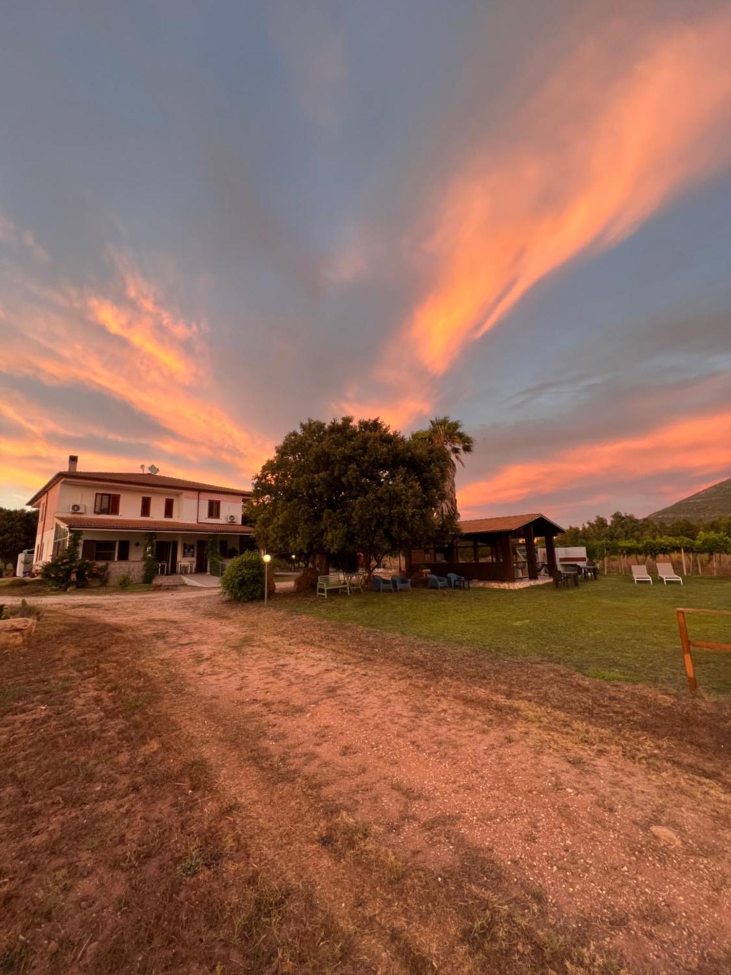 Agriturismo Graziano e Barbara Porto Conte Esterno foto